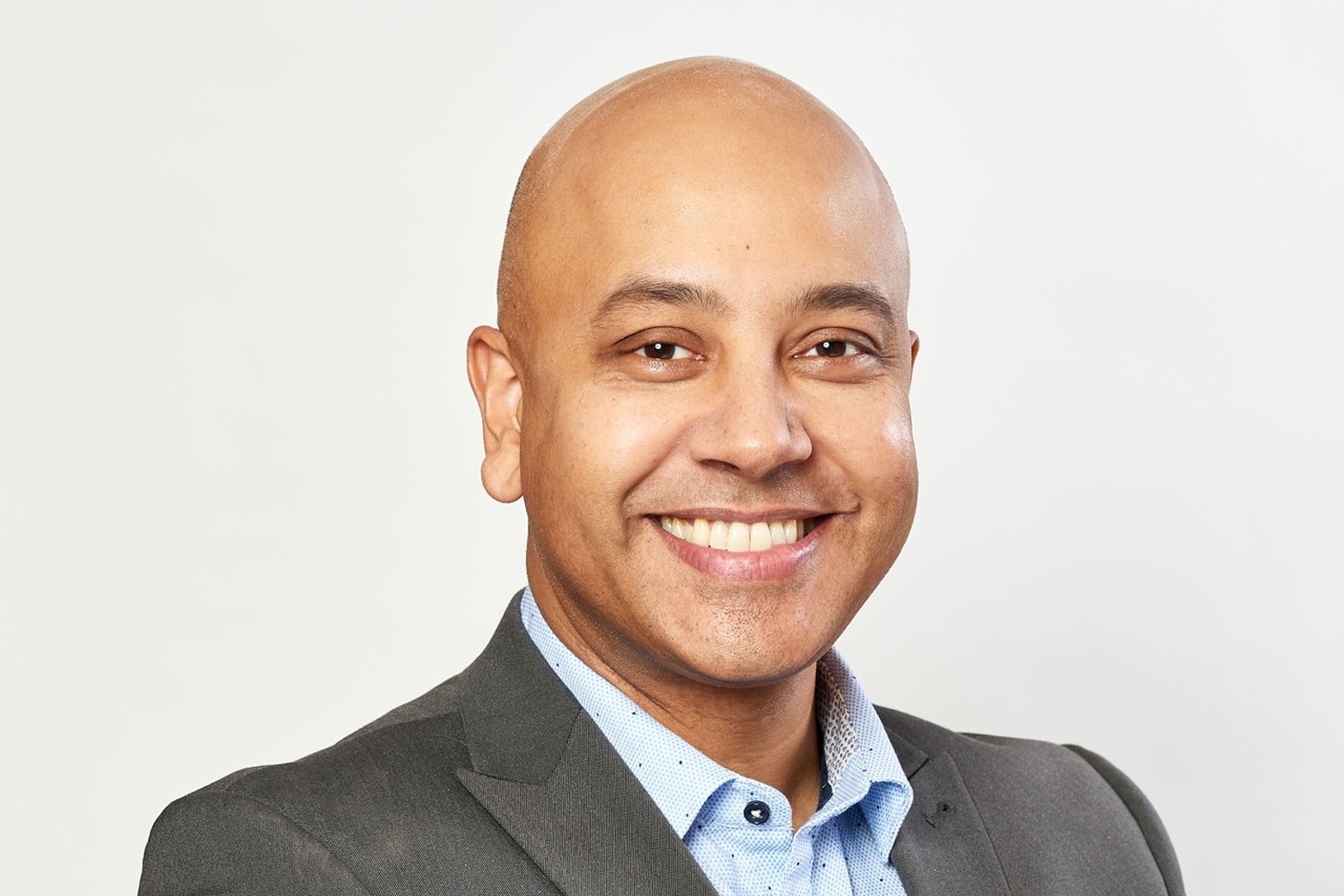 Mr Taimur Shoaib, Consultant Plastic Surgeon at Berkeley Square Medical